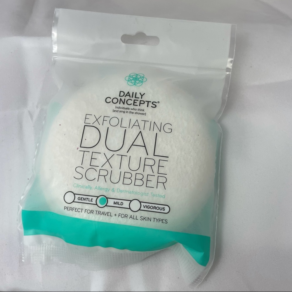 Daily Concepts Daily Body Scrubber